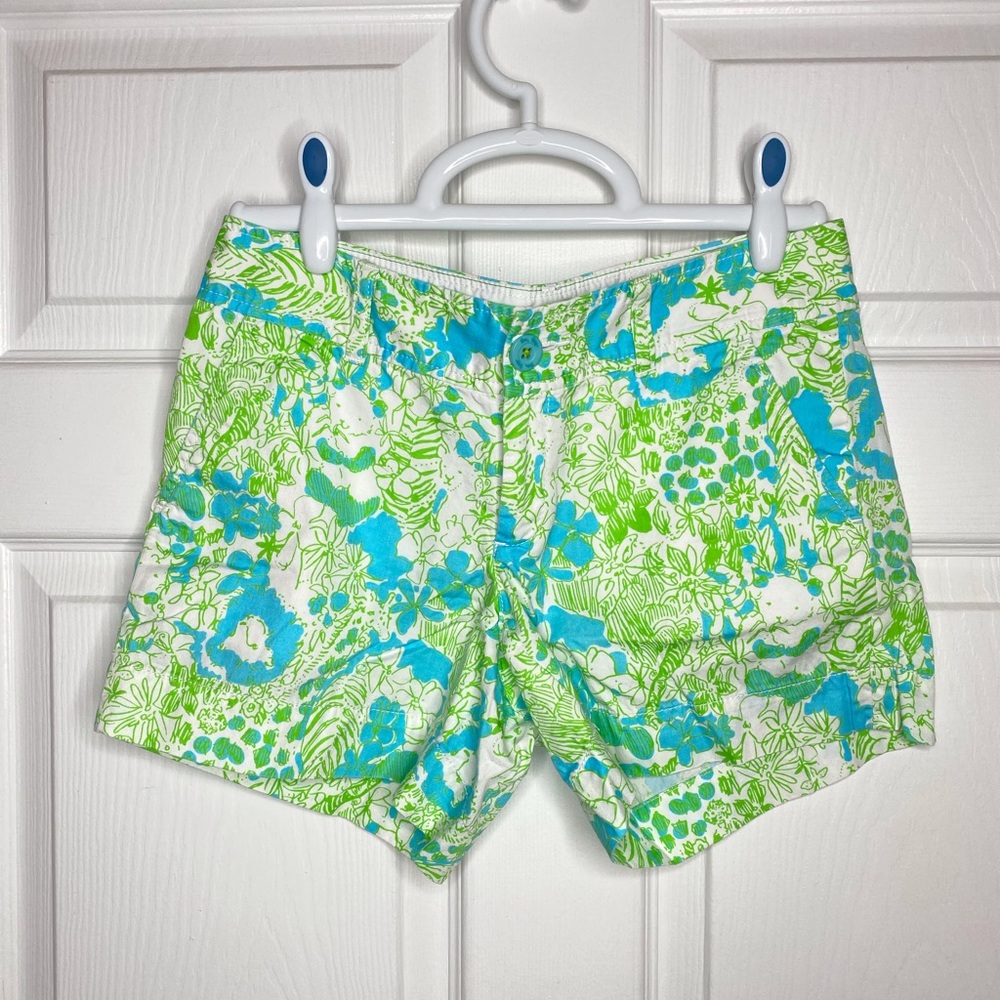 Lilly Pulitzer Callahan Shorts in “Its a Zoo” - Picture 1 of 8
